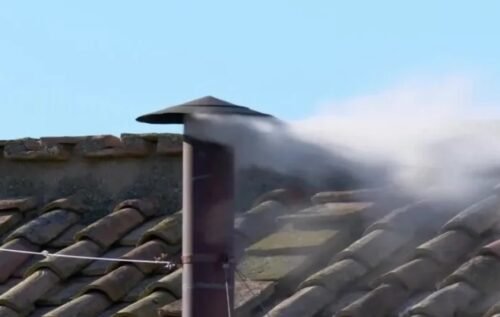 Fumaça Branca: Novo Papa é eleito no Conclave