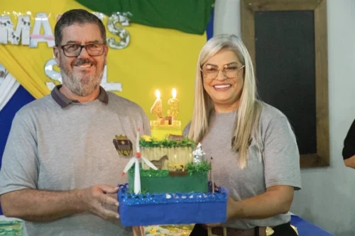 As comemorações do 43º aniversário de Palmares do Sul encerraram nesta Segunda-feira, dia 12 de maio, no Clube dos Jipeiros.