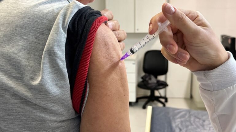 PONTOS DE VACINAÇÃO CONTRA A GRIPE SERÃO DISPONIBILIZADOS NO SÁBADO NA VILA VERDE EM MARIÁPOLIS E NA PRAÇA DA CATEDRAL 16 503918383 1133357552166144 1849611270877333126 n