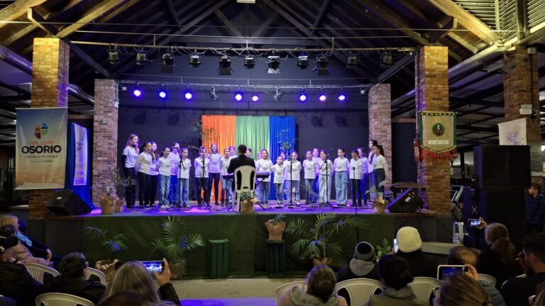 LANÇAMENTO DE LIVROS, CONTAÇÃO DE HISTÓRIAS E APRESENTAÇÕES DO CORAL MUNICIPAL ABREM A PROGRAMAÇÃO DA SEMANA NA 39ª FEIRA DO LIVRO DE OSÓRIO 2 506218160 1137358201766079 4501453472234943011 n