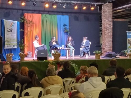 SHOW COM A BANDA CORDAS E RIMAS É UMA DAS ATRAÇÕES DESTA SEXTA-FEIRA NA 39ª FEIRA DO LIVRO DE OSÓRIO 