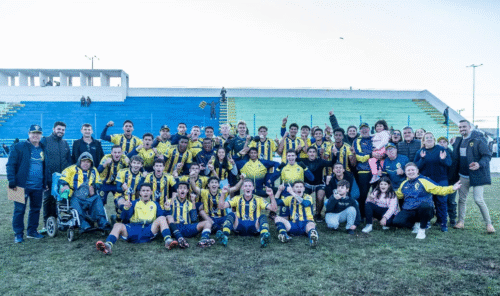 Comandado por Fernando Cardoso, Real-RS conquista classificação inédita no Gaúcho Sub-20 e vai disputar a Copinha 2026