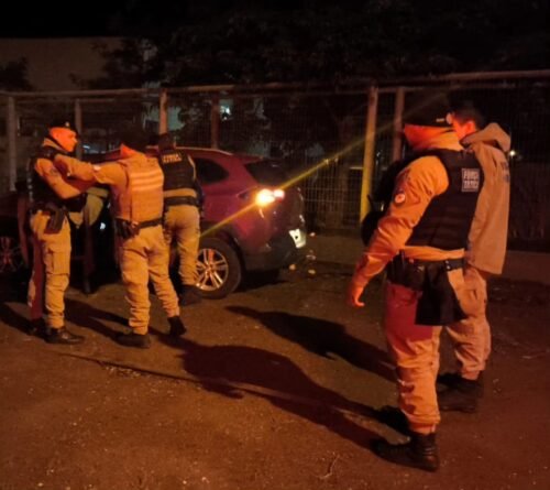 Homem é preso por roubo de veículo em Osório após perseguição policial em Santo Antônio da Patrulha