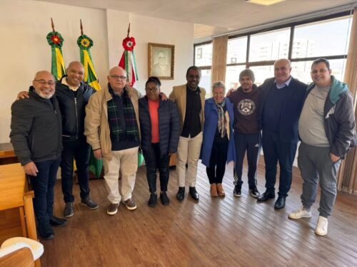 Grupo Maçambique de Osório é convidado para participar do Carnaval da Escola de Samba Portela do RJ e da Escola de Samba Gaviões da Vila Nova, em Porto Alegre 2 515881292 9865037993594506 8680079290186884284 n 1
