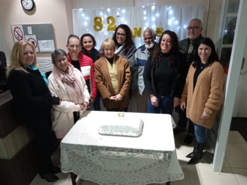 PARABÉNS COM BOLO E APRESENTAÇÃO DO CORAL MUNICIPAL MARCARAM O ENCERRAMENTO DO ANIVERSÁRIO DE 82 ANOS DA BIBLIOTECA PÚBLICA FERNANDES BASTOS 6 516486601 1158838569618042 7157237037332418503 n