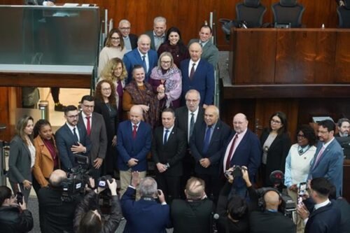 Assembleia Legislativa homenageia 100 anos Hospital São Vicente de Paulo