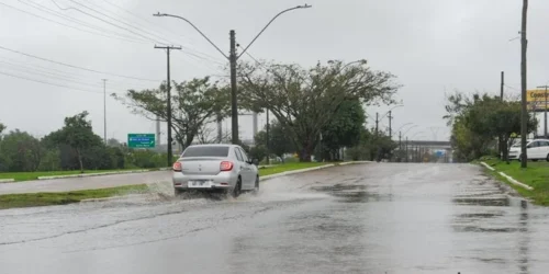 Ciclone extratropical pode trazer ventos de mais de 100 km/h ao RS