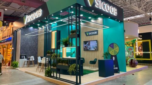 Sicoob promove talks com especialistas e apresenta soluções para o varejo na Expoagas 2025