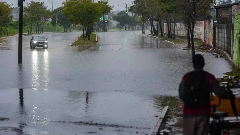 CHUVA PASSA DE 100 MM E VOLTA A GANHAR FORÇA NESTA SEGUNDA-FEIRA 11 chuva0308b 1536x864.jpg