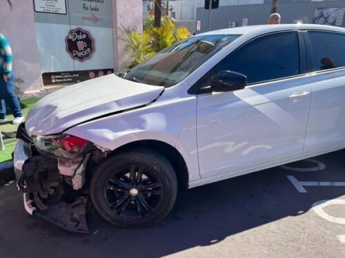 Colisão no centro de Osório envolve dois veículos nesta Sexta-feira