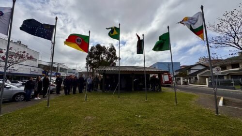 SOLENIDADE ABRE OFICIALMENTE A SEMANA DA PÁTRIA EM OSÓRIO