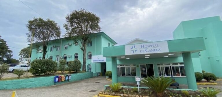 Hospital de Canela suspende visitas por aumento de casos de Covid-19 9 547360385 24507454938894275 310511421339241726 n