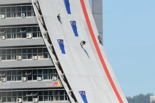 Sonho virou realidade: Sandro Dias quebra recordes em descida de skate na mega rampa em Porto Alegre 1 WhatsApp Image 2025 09 25 at 12 29 07