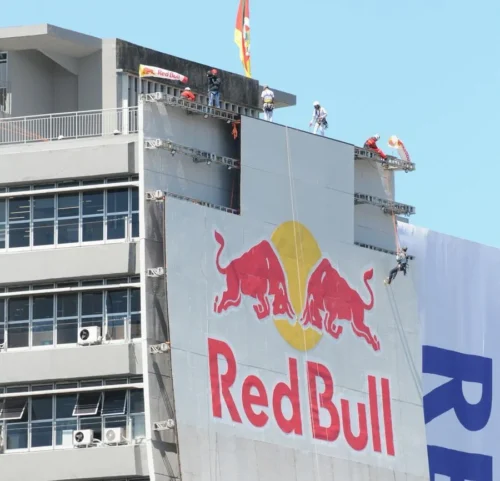Sonho virou realidade: Sandro Dias quebra recordes em descida de skate na mega rampa em Porto Alegre 7 descida skate03