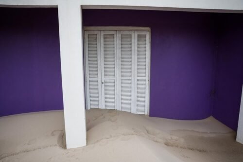 Acordo já com a vassoura na mão, relata morador de bairro afetado por avanço de dunas em Tramandaí 2 5512174 aa07688d3e96617 1