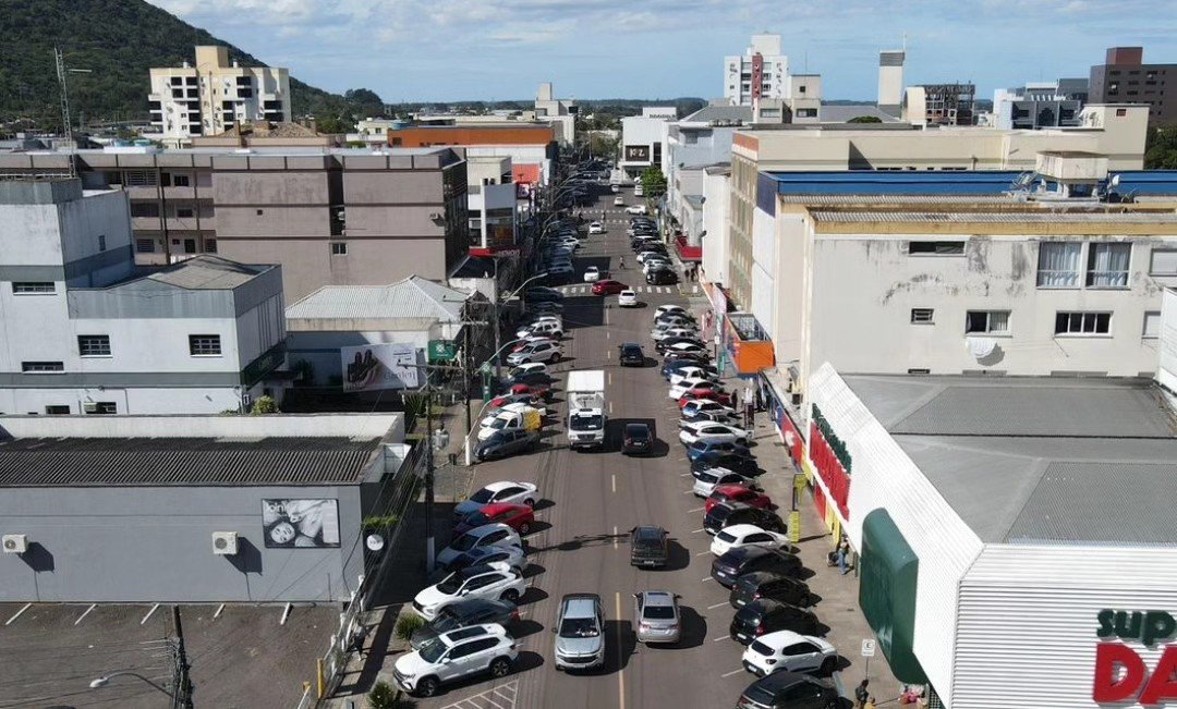Prefeitura de Osório inicia a pintura de meios-fios para a retomada do estacionamento rotativo com redução de vagas e tarifa menor 1 556833120 24429181743420223 8033544509215678448 n