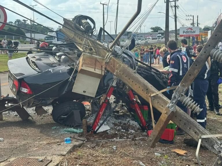 Homem é resgatado de helicóptero após capotamento em Chapecó SC 1 563971451 1221087426711829 3343943735555551394 n