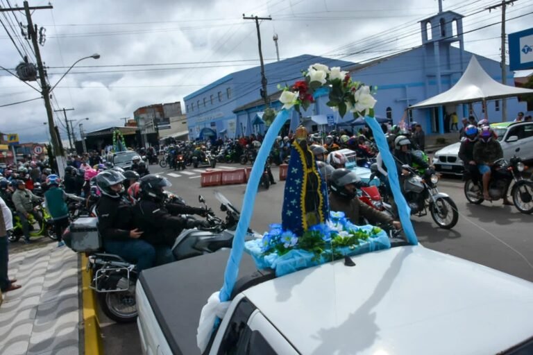 Romaria de N. S. Aparecida percorre ruas de Tramandaí e Imbé neste Domingo 10 Moto Procissao