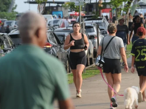 Sexta-feira terá calor acima dos 30°C antes de virada do tempo no fim de semana no RS