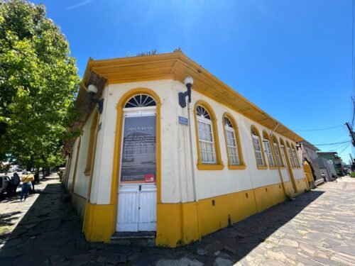 0cee4cb3 016a 4d79 bc0e 57874488ee17