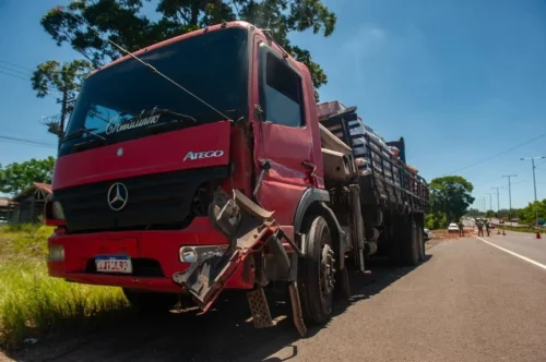 10112025 acidente tijolos 2874