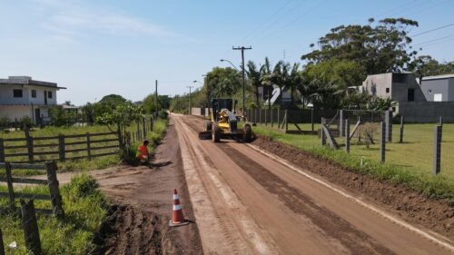 INICIA A TERRAPLENAGEM PARA O ASFALTAMENTO DO TRECHO FINAL DA ESTRADA DO PALMITAL EM OSÓRIO 3 566228017 1277426144425950 4670199383773141217 n