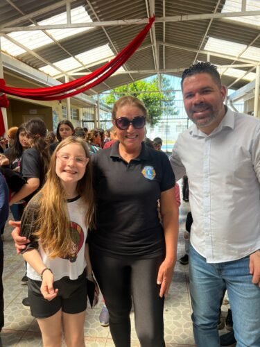 ALUNOS DA REDE MUNICIPAL DE OSÓRIO SÃO BENEFICIADOS COM A ENTREGA DE ÓCULOS DO PROJETO DO LIONS CLUB 5 578275619 1268446128657285 7411383323741208366 n