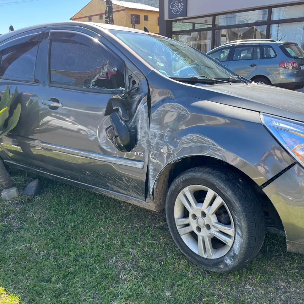 Acidente de trânsito é registrado no centro de Osório na tarde desta Terça-feira