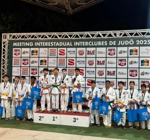 EQUIPE DE JUDÔ DO IFRS CAMPUS OSÓRIO CONQUISTA MEDALHAS NO XXII MEETING INTERESTADUAL INTERCLUBES EM SC