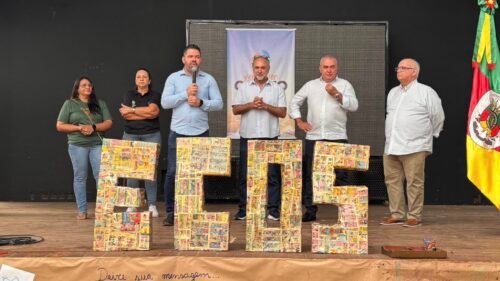 1ª EXPOSIÇÃO CIENTÍFICA DA REDE MUNICIPAL DE ENSINO É REALIZADA NESTA TERÇA EM OSÓRIO