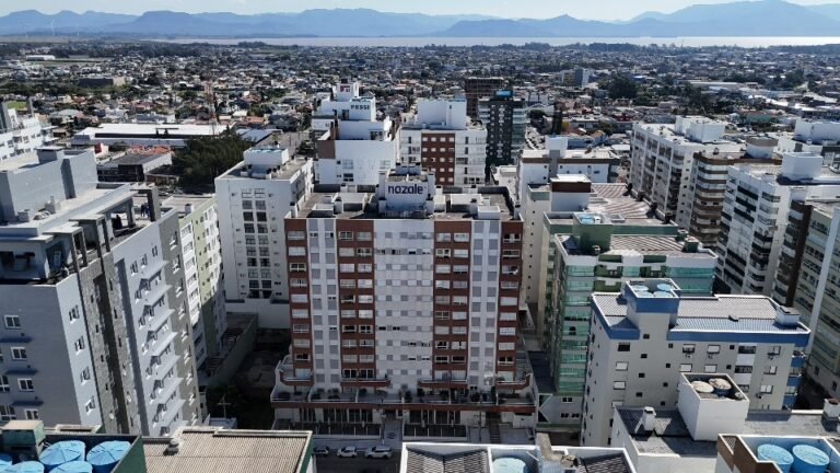 Pré-temporada aquece o mercado imobiliário no litoral gaúcho 9 Pré-temporada aquece o mercado imobiliário no litoral gaúcho