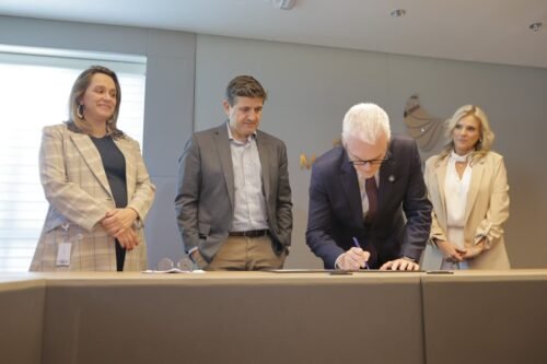 d46fea59 1af9 4401 acc8 47c471f71c04