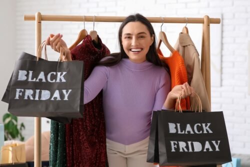 Empreendedor que construiu um império a partir de cortes de 3 reais ensina como preparar uma Black Friday de resultados