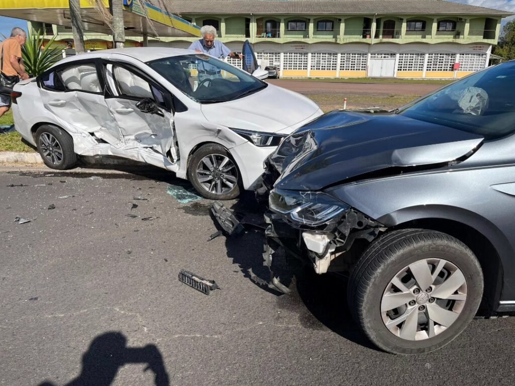 Acidente no km 3 da Estrada do Mar em Os&oacute;rio &eacute; registrado na manh&atilde; desta Quarta-feira