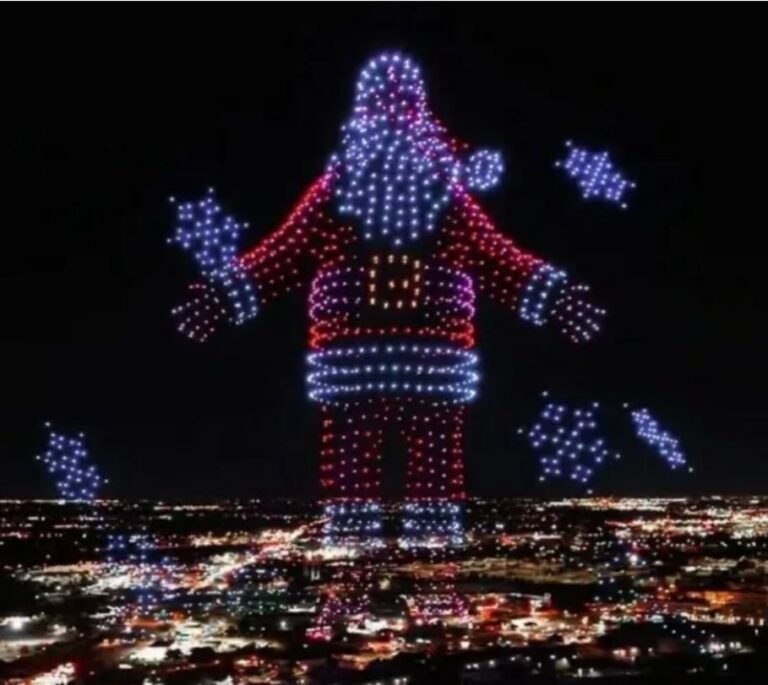 Show de drones será atração especial em desfile do 40° Natal Luz de Gramado neste Domingo, dia 21 28 598132276 18542573734027345 4329922948366410506 n