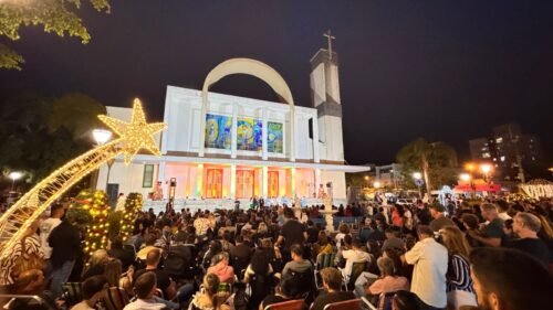 ESPETÁCULO “O GRANDE NATAL” E A CHEGADA DO PAPAI NOEL PROMETEM ENCANTAR O PÚBLICO EM OSÓRIO NA NOITE DESTE SÁBADO