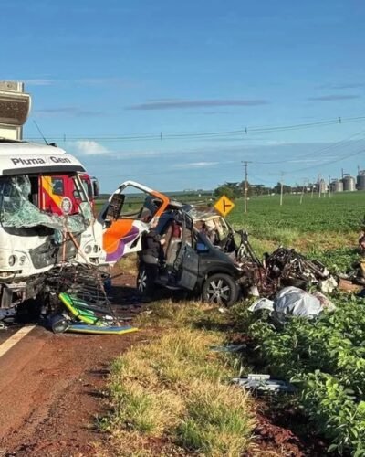 SEIS PESSOAS DA MESMA FAMÍLIA E CAMINHONEIRO MORREM EM ACIDENTE ENQUANTO VOLTAVAM DA PRAIA, NO PARANÁ