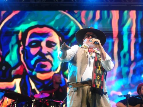 Espetáculo “O Grande Encontro – Música dos Gaúchos” reúne milhares de pessoas em Tramandaí