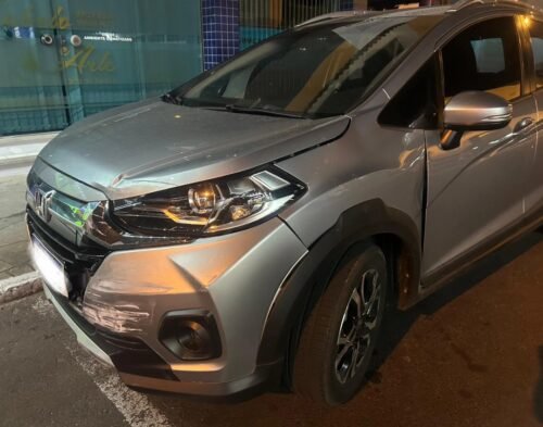 Acidente de trânsito é registrado no Centro de Osório na noite deste Sábado 1 608889732 25214197724918617 8766149492399466931 n