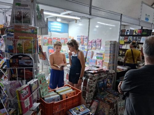 SHOWS MUSICAIS MARCAM A ABERTURA OFICIAL DA 13ª FEIRA DO LIVRO DE ATLÂNTIDA SUL 17 623288869 1333045015530729 9178693366132766176 n