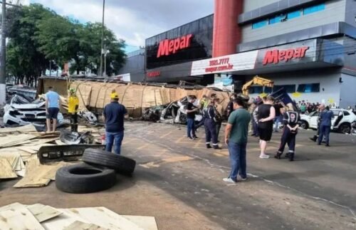 ACIDENTE EM CHAPECÓ DEIXA 12 FERIDOS 2 624539941 1325554206045423 5757272104089731750 n