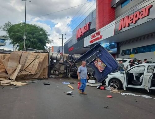 ACIDENTE EM CHAPECÓ DEIXA 12 FERIDOS 5 624576709 1325554089378768 3312039322248641897 n