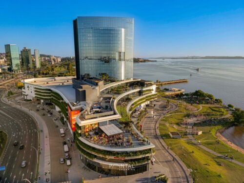 Grupos Gaúchos Tornak e Phorbis anunciam aquisição do Pontal Shopping e reforçam aposta na revitalização da orla de Porto Alegre