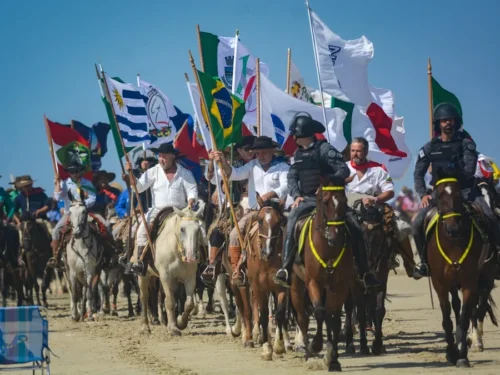 40ª Cavalgada do Mar parte de Torres e vai até Balneário Pinhal