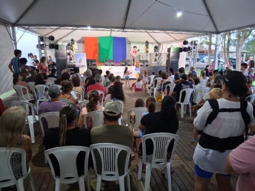 SHOW CIRCENCE ENCANTA O PÚBLICO DA 13ª FEIRA DO LIVRO DE ATLÂNTIDA SUL NESTE DOMINGO 15 623467914 1334582075377023 7065725168548485376 n