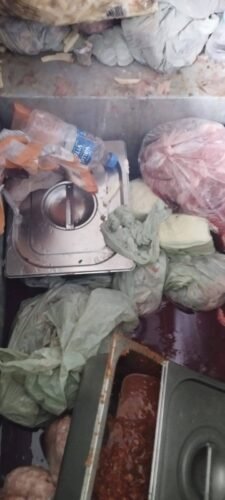 Fiscalização sanitária apreende cerca de 500 kg de alimentos impróprios em Osório e Atlântida Sul 1 626756873 25482435471428173 399604748256668937 n