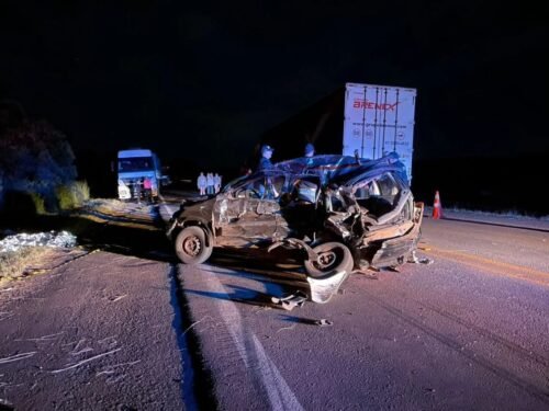 Tragédia na BR-285 | Colisão entre carro e carreta deixa pai e bebê mortos em Carazinho 2 627162296 1356044926538910 5081814954292008016 n