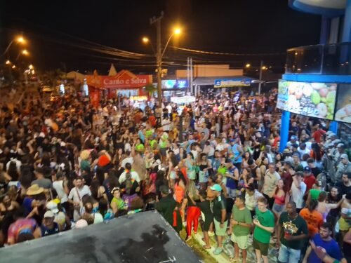 CARNAVAL DE ATLÂNTIDA SUL REÚNE MILHARES DE FOLIÕES EM SÁBADO DE PURA ALEGRIA 22 634955258 1346895474145683 7136618126266403246 n