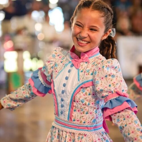 MUITA MÚSICA MARCOU 2⁰ DIA DO VERÃO GAÚCHO EM IMBÉ 5 636988169 18113666809629356 689071819317519205 n