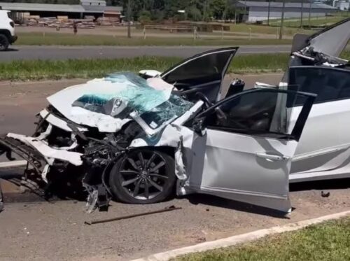 COLISÃO NA RS-239: Colisão tripla mobiliza equipes de resgate em Nova Hartz 5 638036659 1348420327309372 3706825224780581692 n